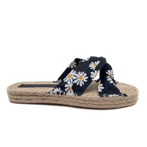 ASOS Design Espadrille Jolly Knotted Daisy Platform Sandals Size 7
